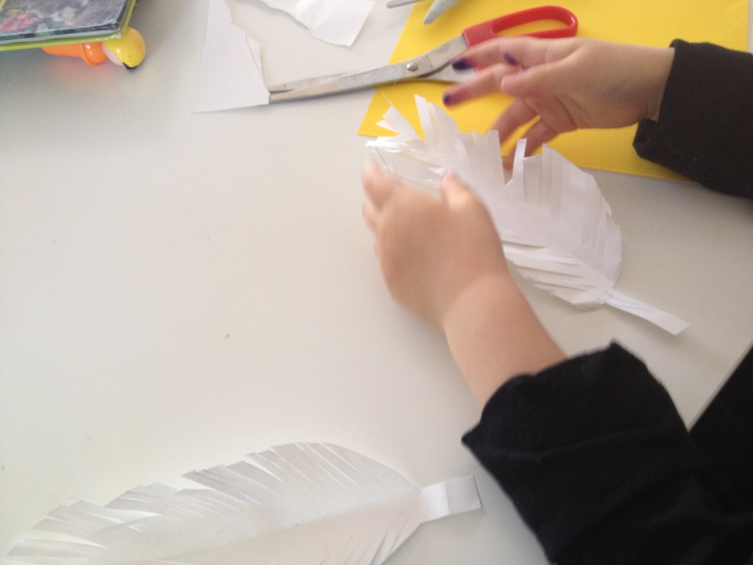 Fluff the cuts upwards