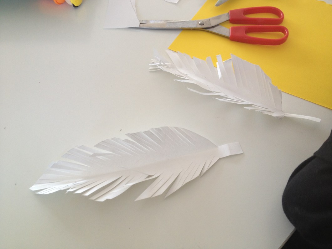 simple craft duck feathers for children